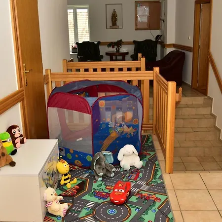 Guest house Oso Vrbov